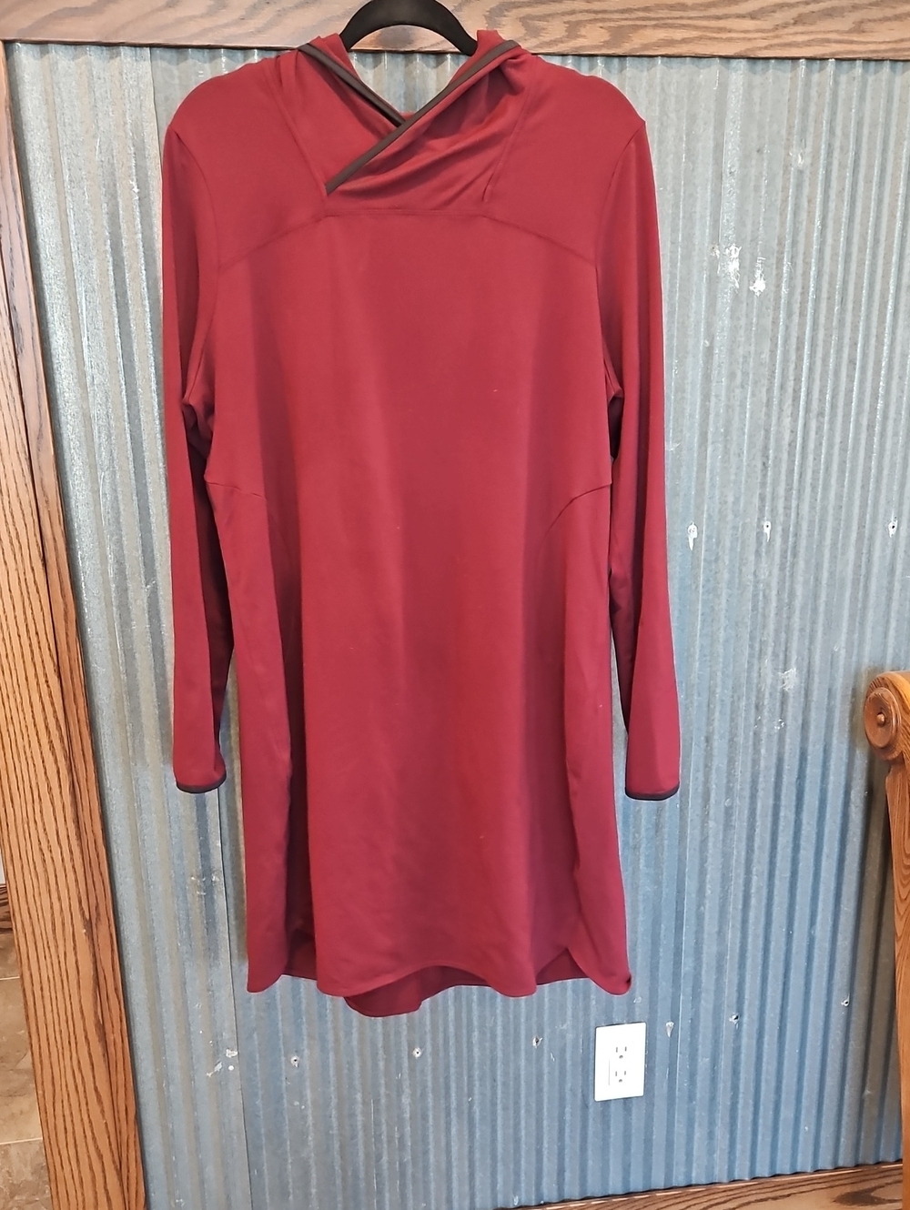 The North Face Women's Burgundy Hooded Long Sleeve Dress Tunic